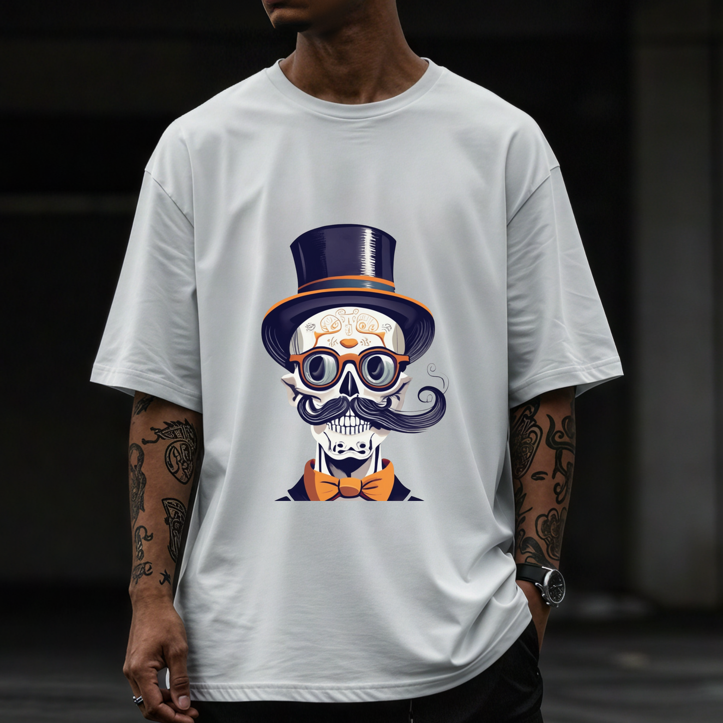 Ghost in hat - Men's Oversized T-shirt